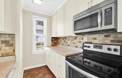 547 Forest St, Hartford, WI 53027
