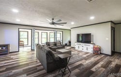 21596 Private Drive 8496, Newburg, MO 65550