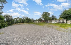 STONER DRIVE EXTENDED, MECHANICSBURG, PA 17055