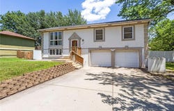 400 N Iowa Street, Olathe, KS 66061