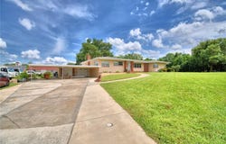 301 S CLINCH LAKE BOULEVARD, FROSTPROOF, FL 33843