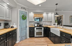 1040 Gannon Circle NW, Arab, AL 35016