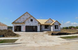 269 Candleberry Ln, Grafton, WI 53024