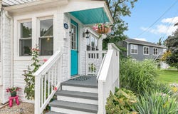 102 Victoria Place, Union Beach, NJ 07735