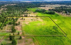 Burnett Rd, Nine Mile Falls, WA 99026