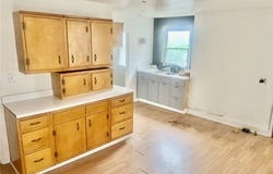 18 Windfall Way, Carrick, PA 15227