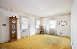 157 South Pkwy, Clifton City, NJ 07014-1418