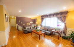 4 Charles Court, Edison, NJ 08820