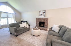 11 Stream View Cir, Fairport, NY 14450