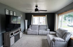 507 W QUARRY Street, Maquoketa, IA 52060