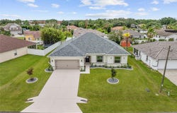 5 FIFER LANE, PALM COAST, FL 32137