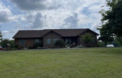 7206 Island Ford Road, Hanson, KY 42413