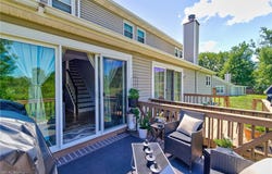 295 Pineview Drive NE, Warren, OH 44484