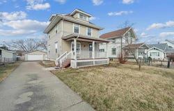 250 Highland Dr NW, CedarRapids, IA 52405
