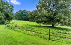 515 Boling Road, Utica, KY 42376