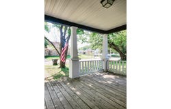 1305 N Main Avenue, Springfield, MO 65802