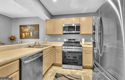 824 Brandy Oaks Lane, Stone Mountain, GA 30088
