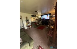 110 Mesquite Dr E, Hobbs, NM 88240