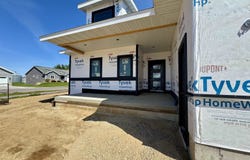 2109 Goldfinch Lane, Sauk City, WI 53583