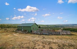 27 Skyline Drive, Babb, MT 59411