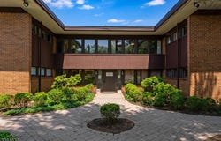 8 Shunpike Rd, Madison Boro, NJ 07940-2740