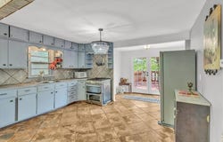8415 Pershing Road, Raytown, MO 64138