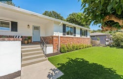 414 Castello Rd, Lafayette, CA 94549