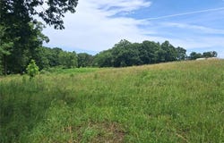 5 Hwy 24, Madison, MO 65263