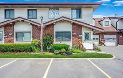 199 Cambridge Drive E, Copiague, NY 11726