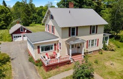 5 Alton Street, Milo, ME 04463