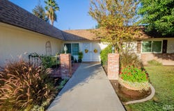 104 River Oaks Drive, Bakersfield, CA 93309