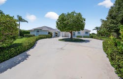 800 SE Waterside Way, Stuart, FL 34997
