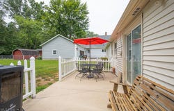 208 Miller Court, Elyria, OH 44035