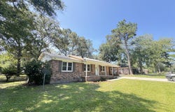 449 Estates Drive, Walterboro, SC 29488