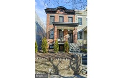 1410 C ST NE, WASHINGTON, DC 20002