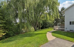 713 Aber Ct, Waterford, WI 53185