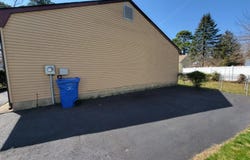 14 Perry Avenue, Monroe, NJ 08831