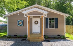 27 Forest Park Road, Marion, NC 28752