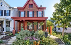 617 N WEST Street, CARLISLE, PA 17013