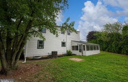 728 BLUE JAY ROAD, HARRISBURG, PA 17111