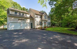 2 Sherwood, Halifax, MA 02338