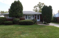 15 8th Street, Downers Grove, IL 60515