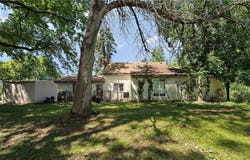 2300 Pagel Road, Mendota Heights, MN 55120