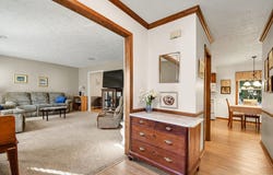 2717 Belknap Lane, Mishawaka, IN 46544-6778