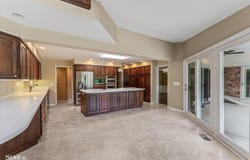 376 Chalfonte Avenue, Grosse Pointe Farms, MI 48236