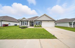 824 Otto Loop, Crestview, FL 32539
