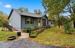 13925 Ballard Loop, Carthage, MO 64836