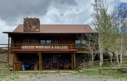 1404 WARM SPRINGS Drive, Dubois, WY 82513