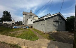 406 3rd Ave, New Brighton, PA 15066