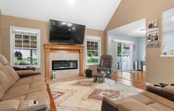 5102 Brookhaven Drive, St Joseph, MO 64507
